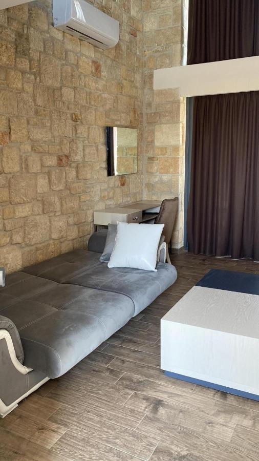 Sunshine Villa: Getaway In Kallithea *
