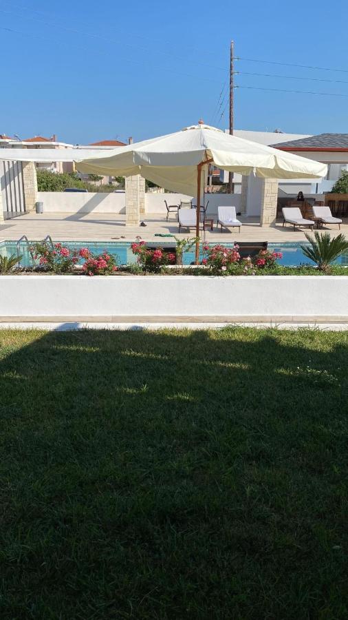Villa Sunshine Villa: Getaway In Kallithea